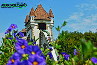 Badewannen Fahrt Wildwasserbahn Wasserbahn Mack Rides Log Flume Erlebnispark Tripsdrill Cleebronn Baden Württemberg Freizeitpark Themepark Wildpark Attraktionen Fahrgeschäfte Park Plan Parkplan Map Guide Anfahrt Adresse Achterbahn 