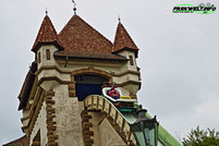 Badewannen Fahrt Wildwasserbahn Wasserbahn Mack Rides Log Flume Erlebnispark Tripsdrill Cleebronn Baden Württemberg Freizeitpark Themepark Wildpark Attraktionen Fahrgeschäfte Park Plan Parkplan Map Guide Anfahrt Adresse Achterbahn 