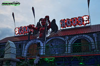 Scary House Harry Hansla Geisterbahn Eigenbau Kirmes Volksfest Attraktion Fahrgeschäft Nowotny