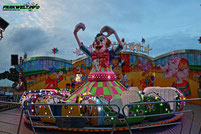 Crazy Clown Tröger Satori Kinder Hully Gully  Kirmes Volksfest Kinder Family