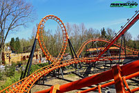 Balagos Vekoma Loop Corkscrew Avonturenpark Hellendoorn Freizeitpark Themepark Amusementpark Attractiepark Info Attraktionen Fahrgeschäfte Park Plan Map Guide Achterbahn Coaster Rollercoaster Öffnungszeiten Preise 