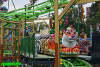 Tom der Tiger Wegener SBF Visa Achterbahn Coaster Kirmes Volksfest Wakky Worm 