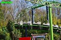 Donderstenen Zierer Force two Avonturenpark Hellendoorn Freizeitpark Themepark Amusementpark Attractiepark Info Attraktionen Fahrgeschäfte Park Plan Map Guide Achterbahn Coaster Rollercoaster Öffnungszeiten Preise 