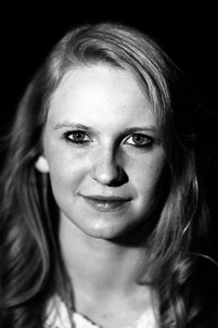Jessica Gleisberg (Showsängerin/Tanzensemble)
