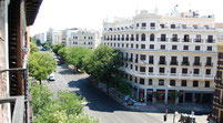 Vistas desde balcón calle Alcalá.