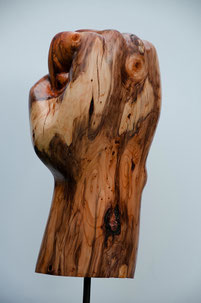 faust#widerstand#holzskulptur#gunnar mozer