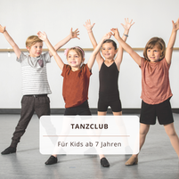 Kinder ab 7 Jahren tanzen fröhlich im Dance Inn Hattingen an der Ruhr.