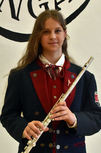 Nadine Mann
