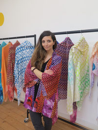 Athenaが羽織っているのがKimono