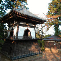 秋の寺