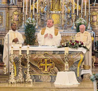 Das Jubiläum begann man mit einem Festgottesdienst.