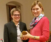 Caroline Stautner dankte Claudia Brückl für den kurzweiligen und informativen Vortrag.