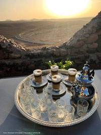Camping Chabab Saghro - Kaffee mit Blick ins Tal