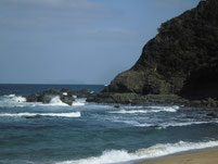 鐘崎海水浴場　黒崎鼻