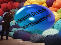 Hat sich die ÖVP mit dem undurchdachten Deutschförderklassenmodell "selbst ein Ei gelegt"? Bild - Foto: Biennale Venedig 2017:spagra Bearbeitet:spagra