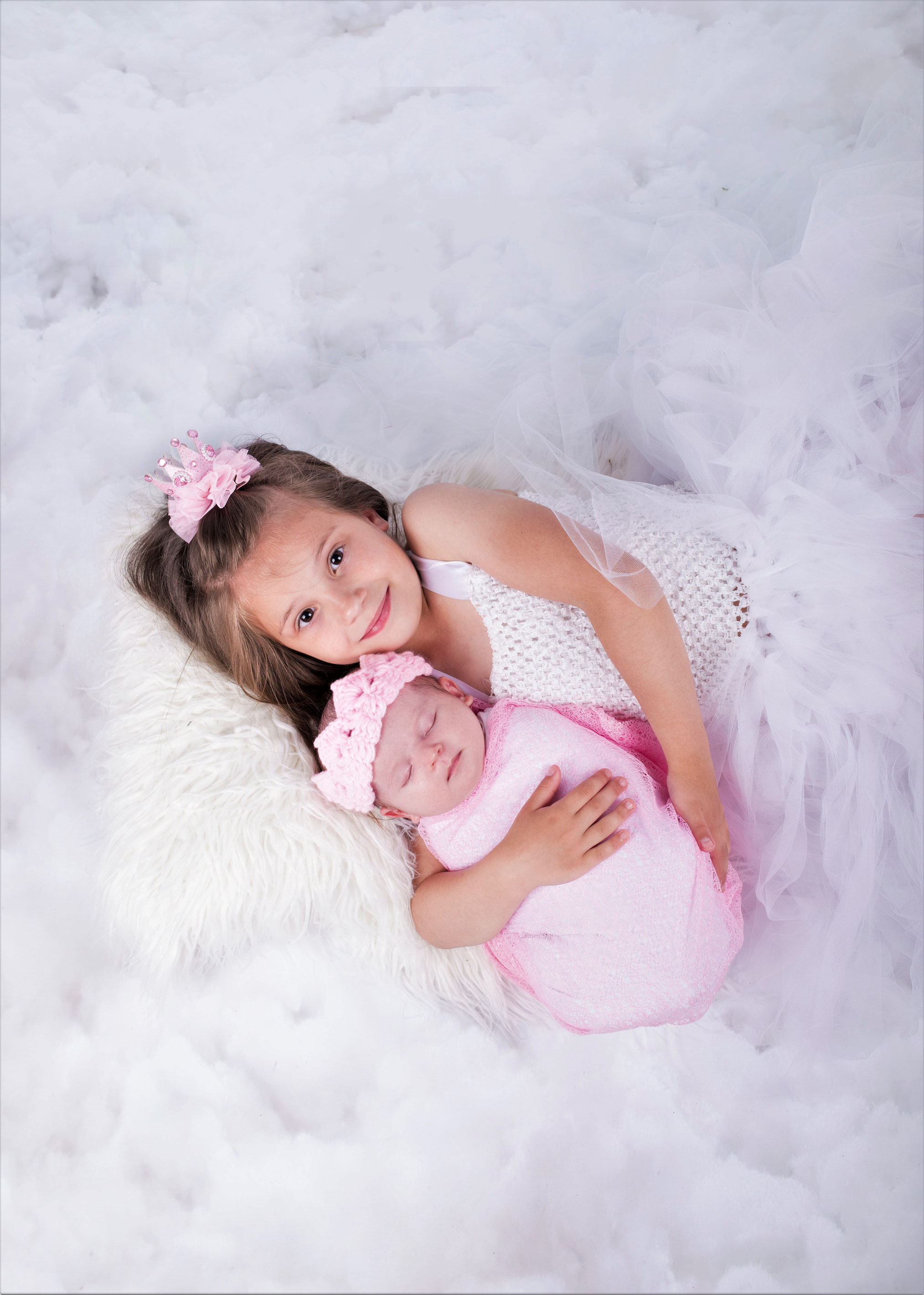 Newbornshoot met grote zus