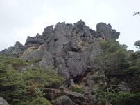 八ヶ岳　岩稜帯　三ツ岳　登山　ツアー