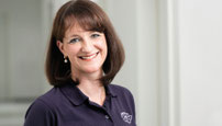 Dr. Claudia van Ackern