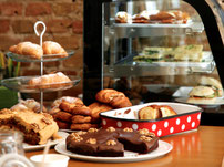 Espera offers homemade cakes & bread