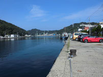 伊崎漁港　道路沿いの写真