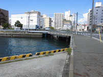 岬之町 交差点付近の写真