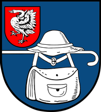 Das Wappen von Wandsbek zeigt auch heute noch den Hut, die Tasche und den Wanderstab des Wandsbe(c)ker Bot(h)en.