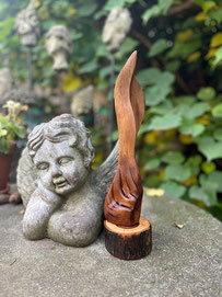 Holzskulptur, Ewige Flamme , Eiche, 40 cm