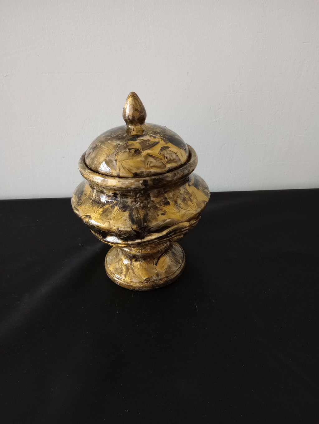 2014 Klassieke vaas goud-zwart € 19,50