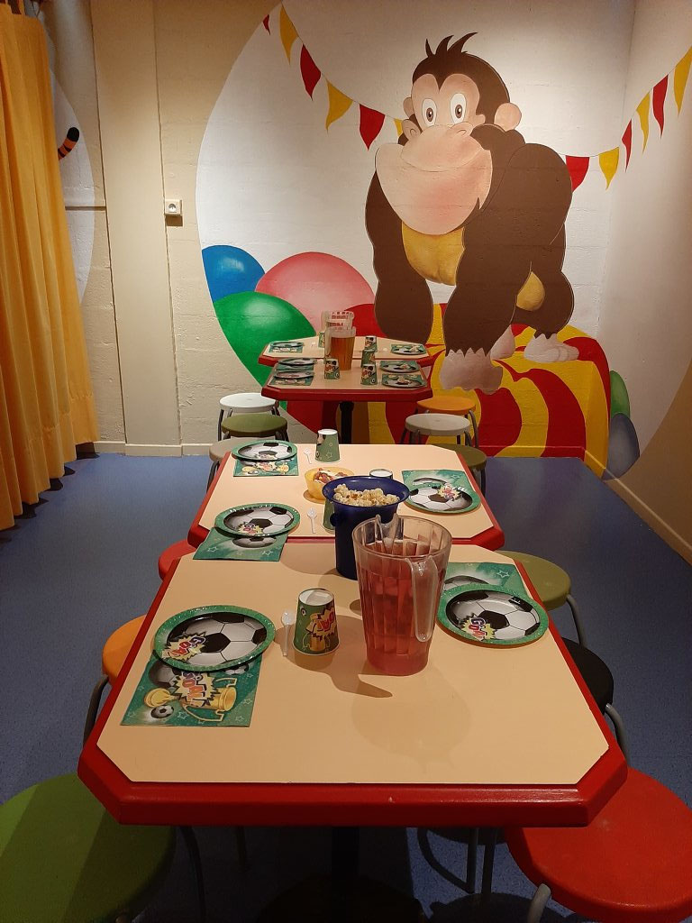 Salle anniversaire "Gorille"