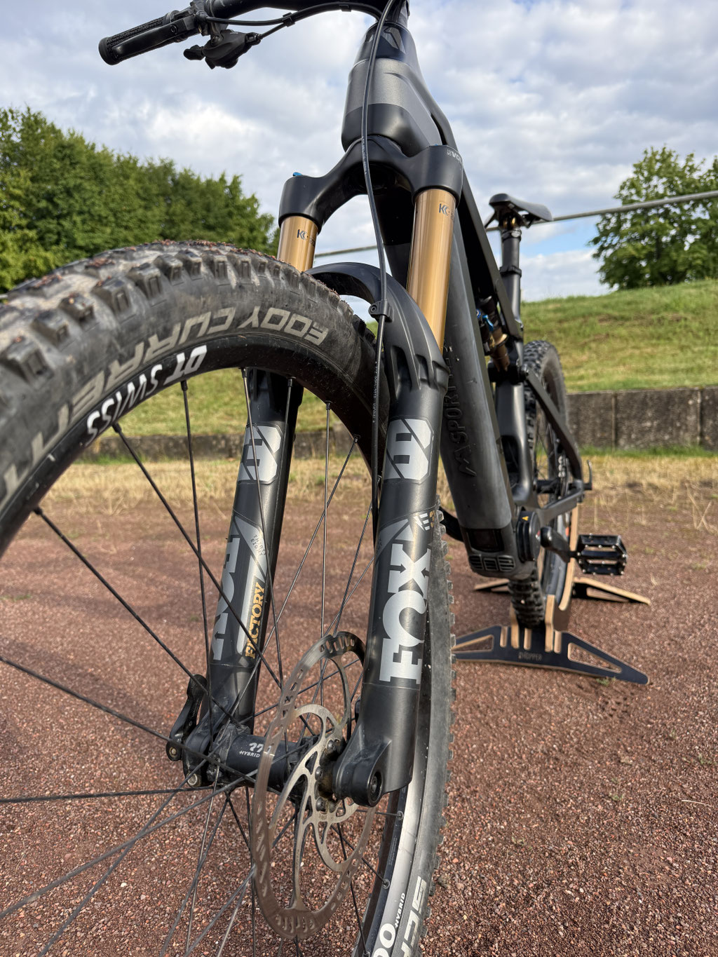 M1 EN.600.CX 7.0 mit der Fox 38 Factory-Gabel ©