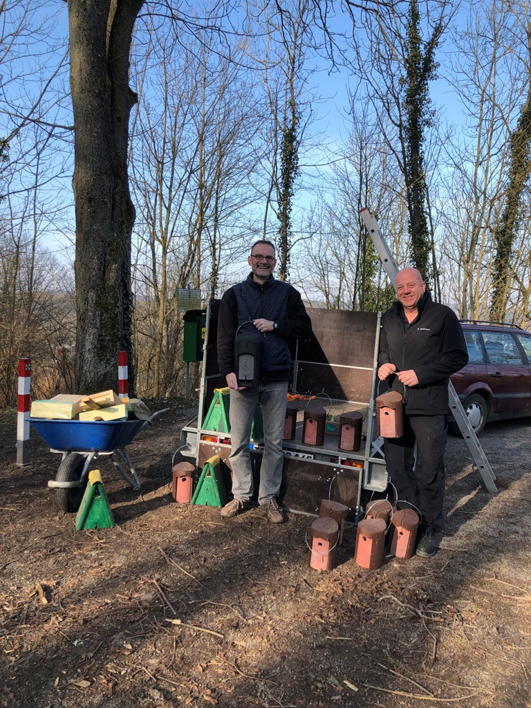 Michael Hökel (links) freute sich über das Sponsoring von Steffen Adelmann.