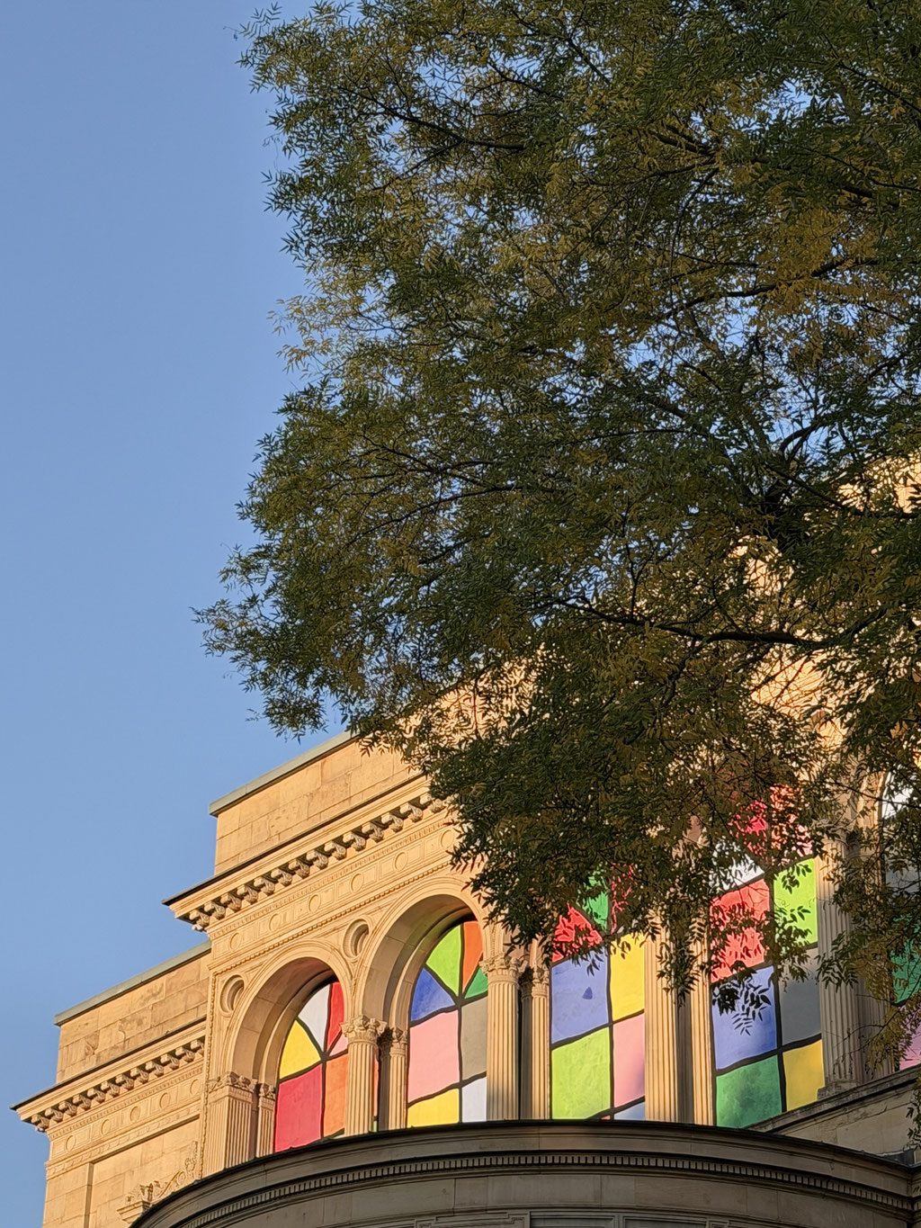 Signaletik und Beleuchtungsplanung Parkanlage Villa Berg Stuttgart mit Studio Gourdin