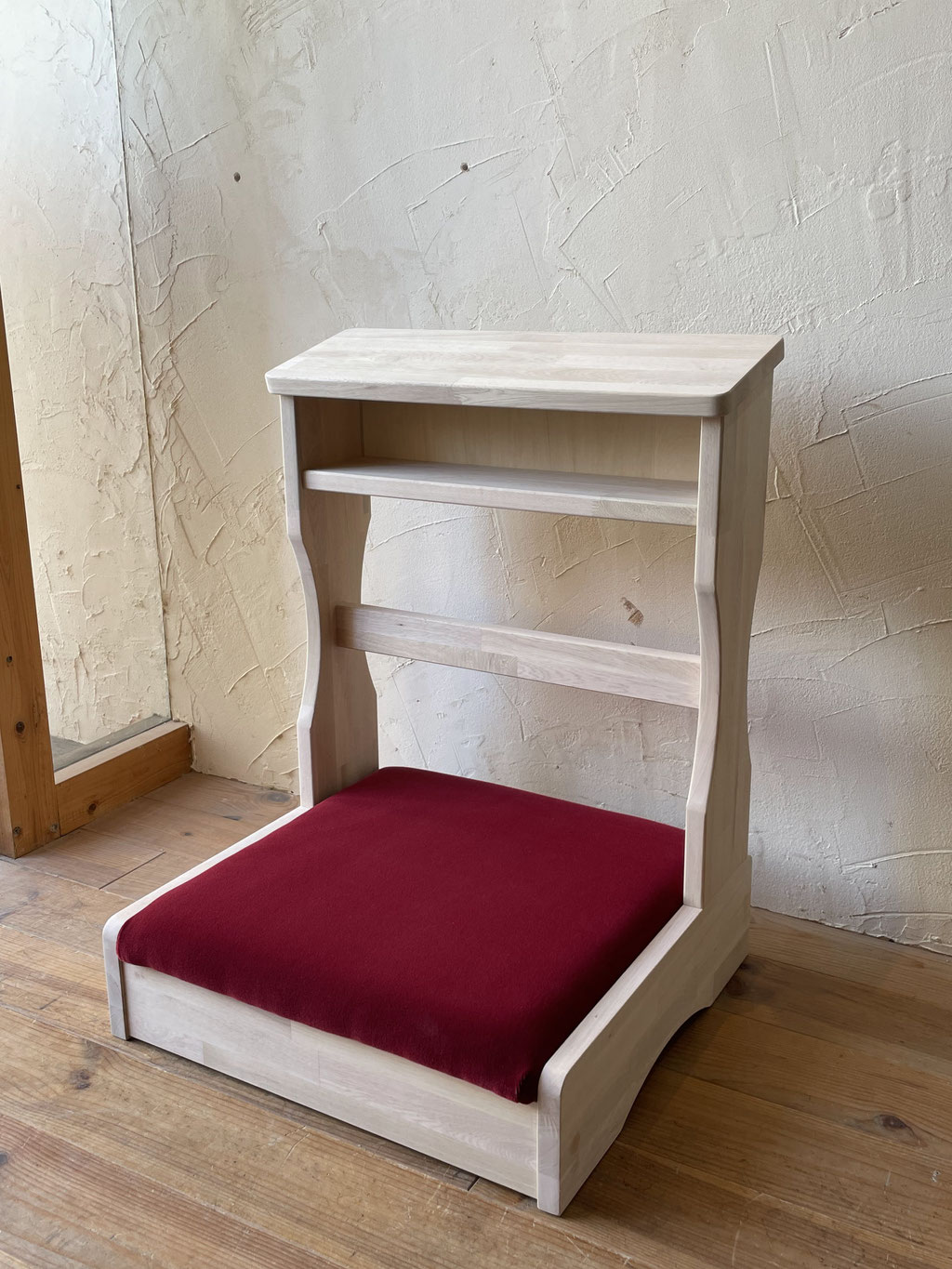 オーダー家具・ひざまずき台