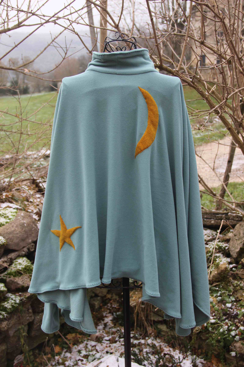 Poncho/Cape "Nuit d'hiver" (De dos)