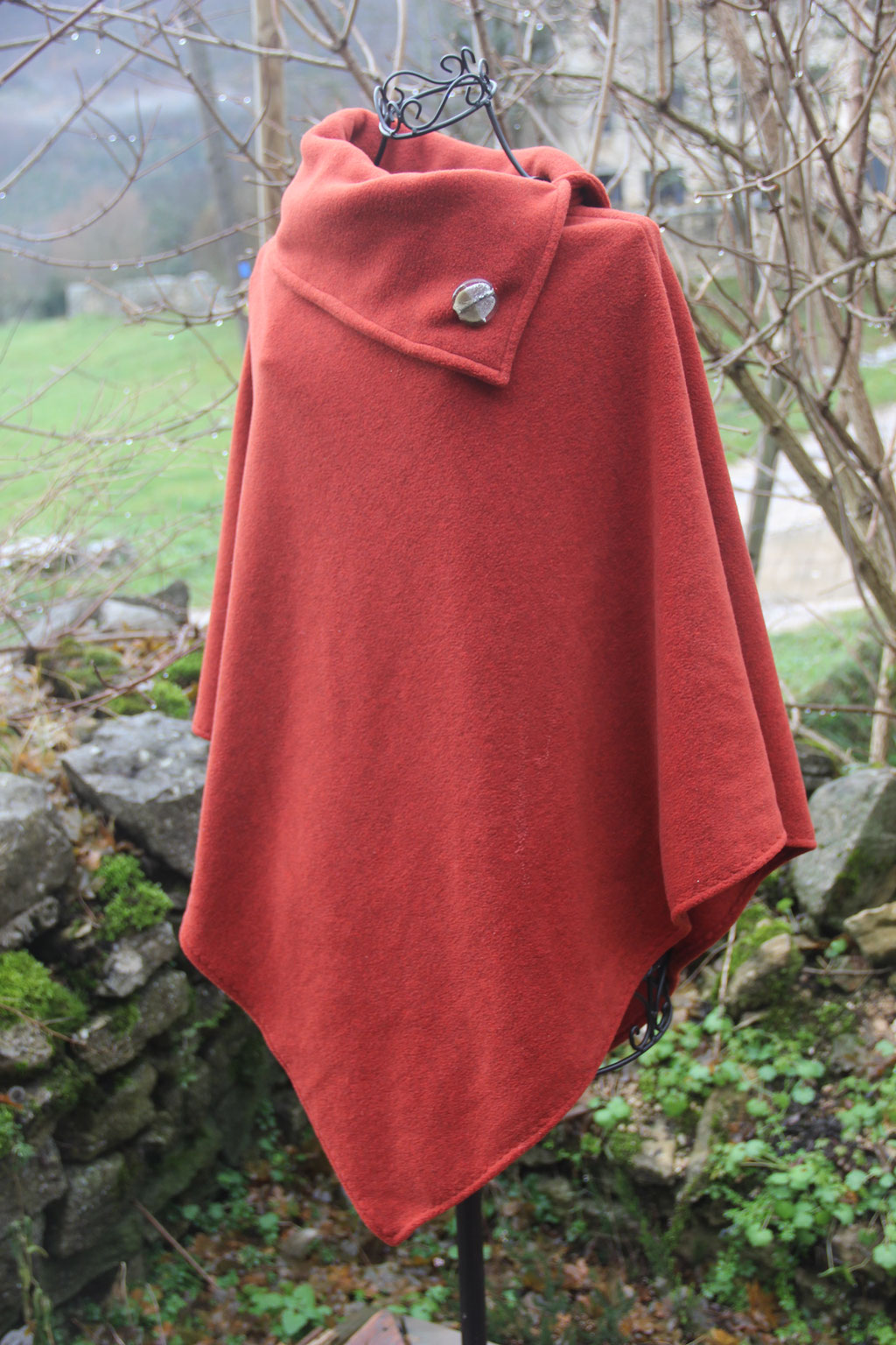 P'tit Poncho Grand col "Couleur d'automne"(de face)