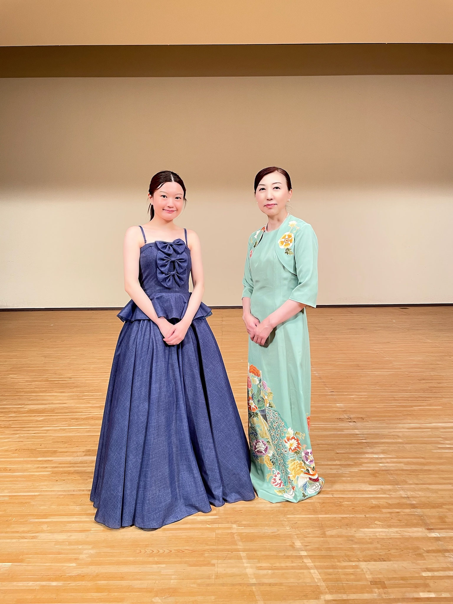 共演のヴァイオリン村松京さんと