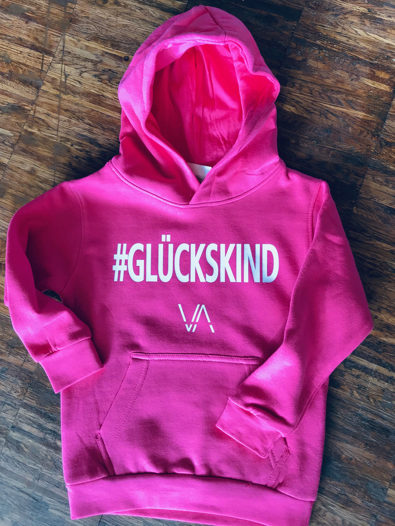 Hoodies gegen Langeweile Textilien! Bestickt! Bedruckt Hoodies gegen Langeweile Textilien! Bestickt! Bedruckt