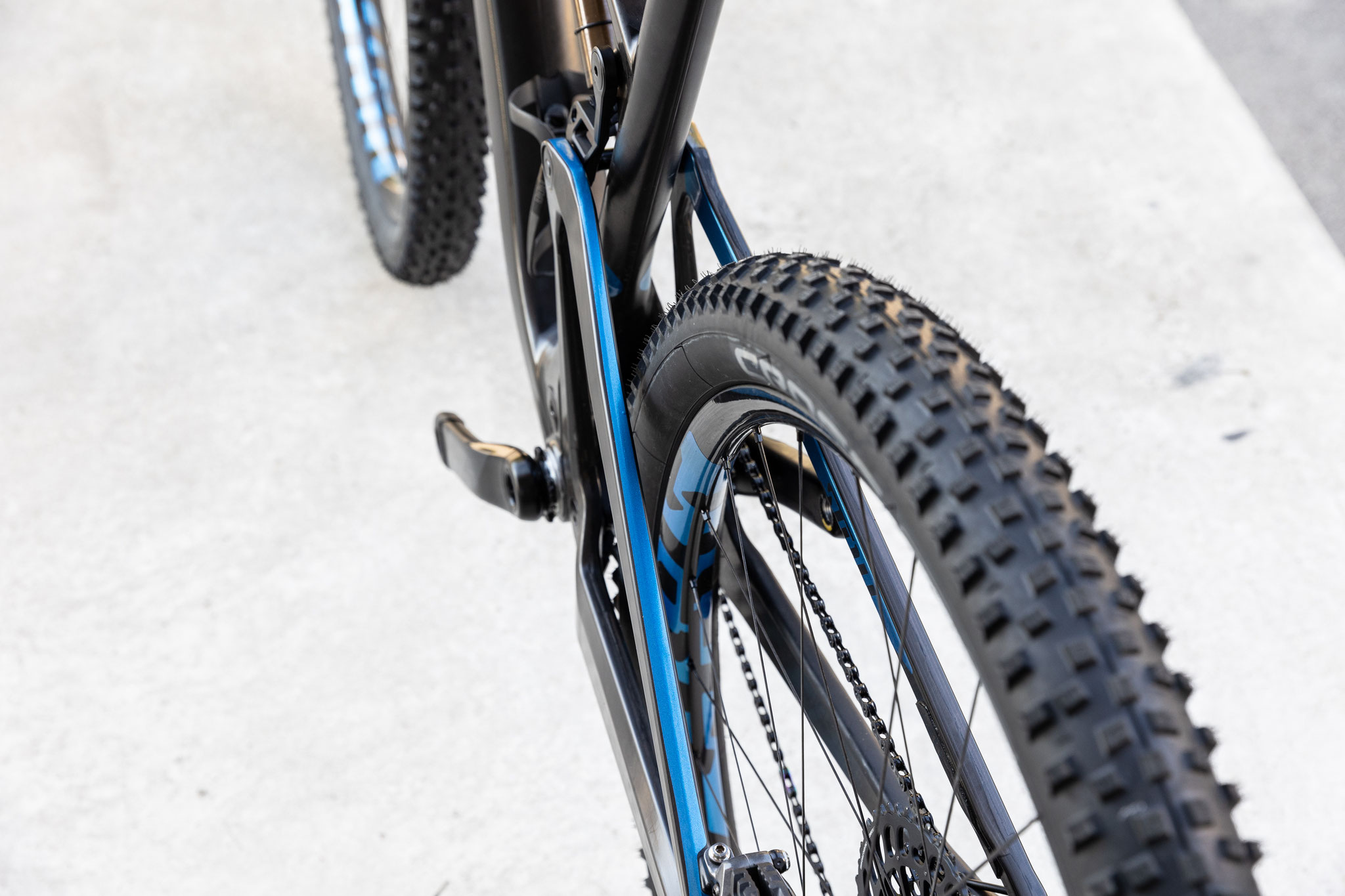 Lightest trail mountain bike clearance