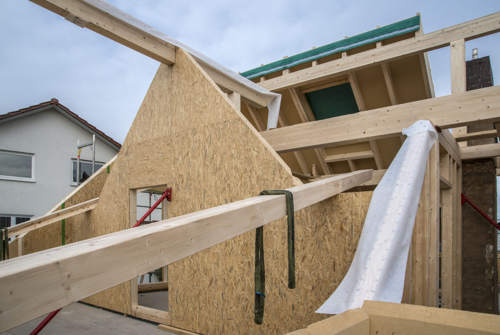 Aufstockungen, Anbauten und Umbauten aus Holz SKHolzbau
