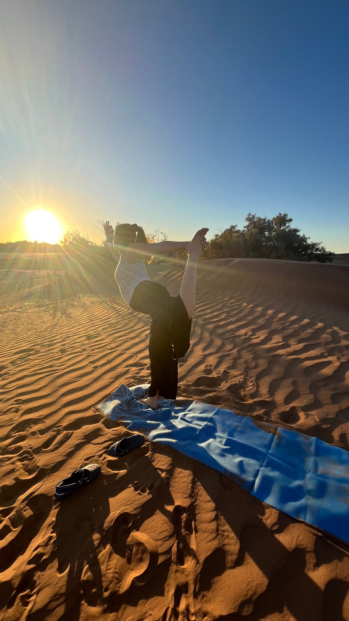 Yoga bei Sonnenaufgang/Sonnenntergang