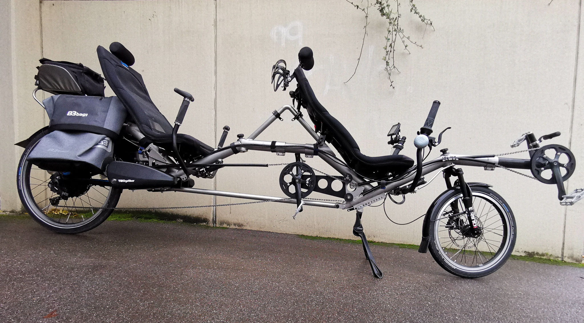 串聯式雙人自行車- TWOgether Co.