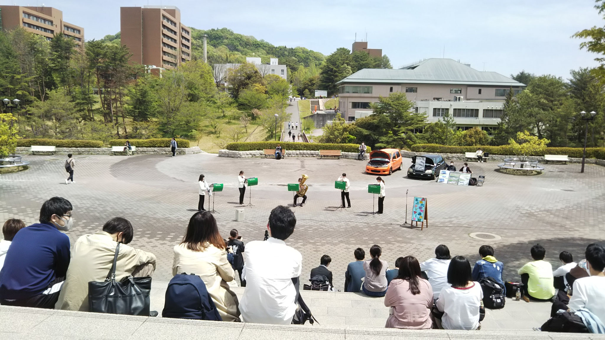 ホーム 広島大学吹奏楽団 公式ホームページ ホーム 広島大学吹奏楽団 公式ホームページ