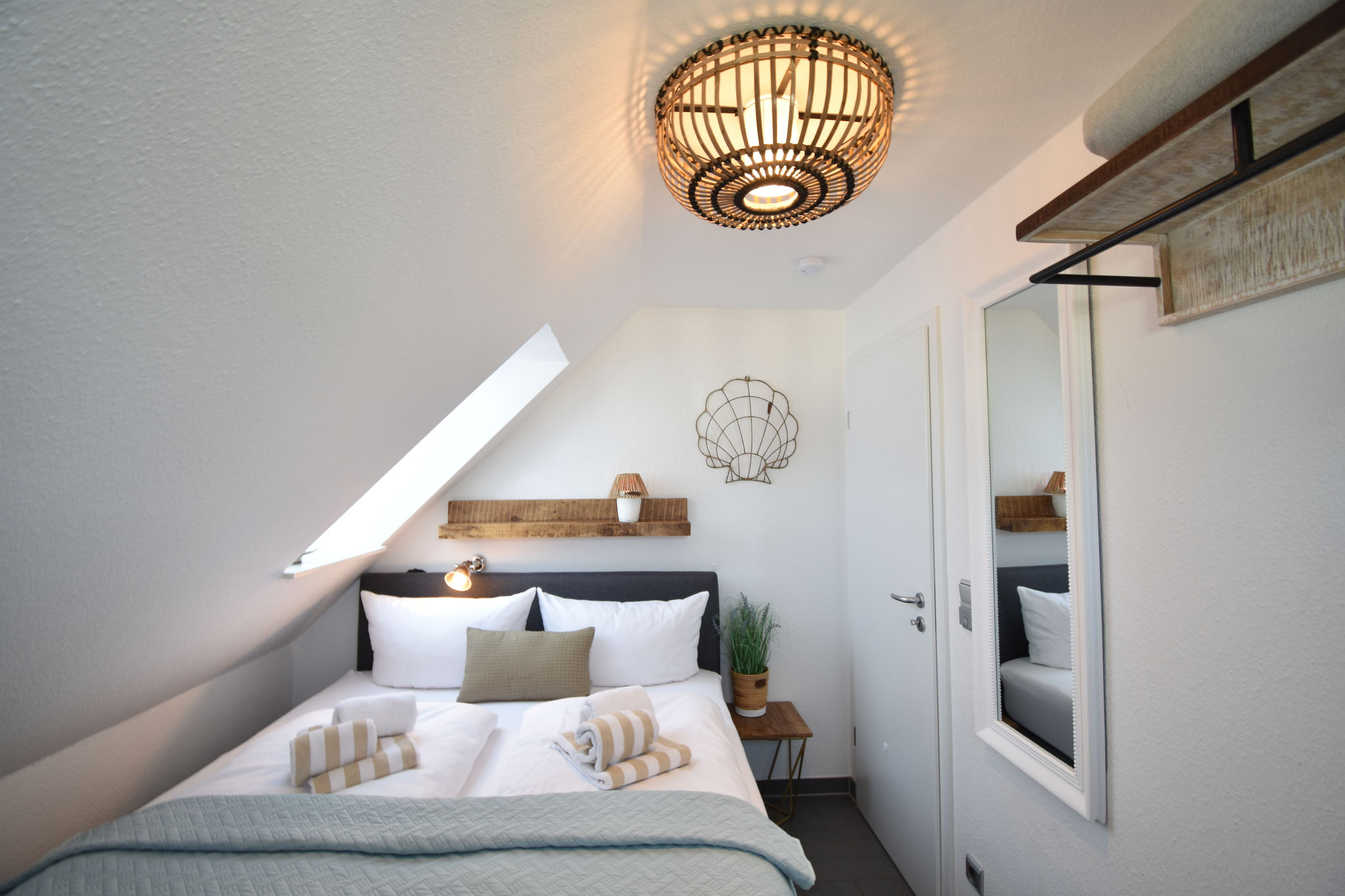 Schlafzimmer 2
