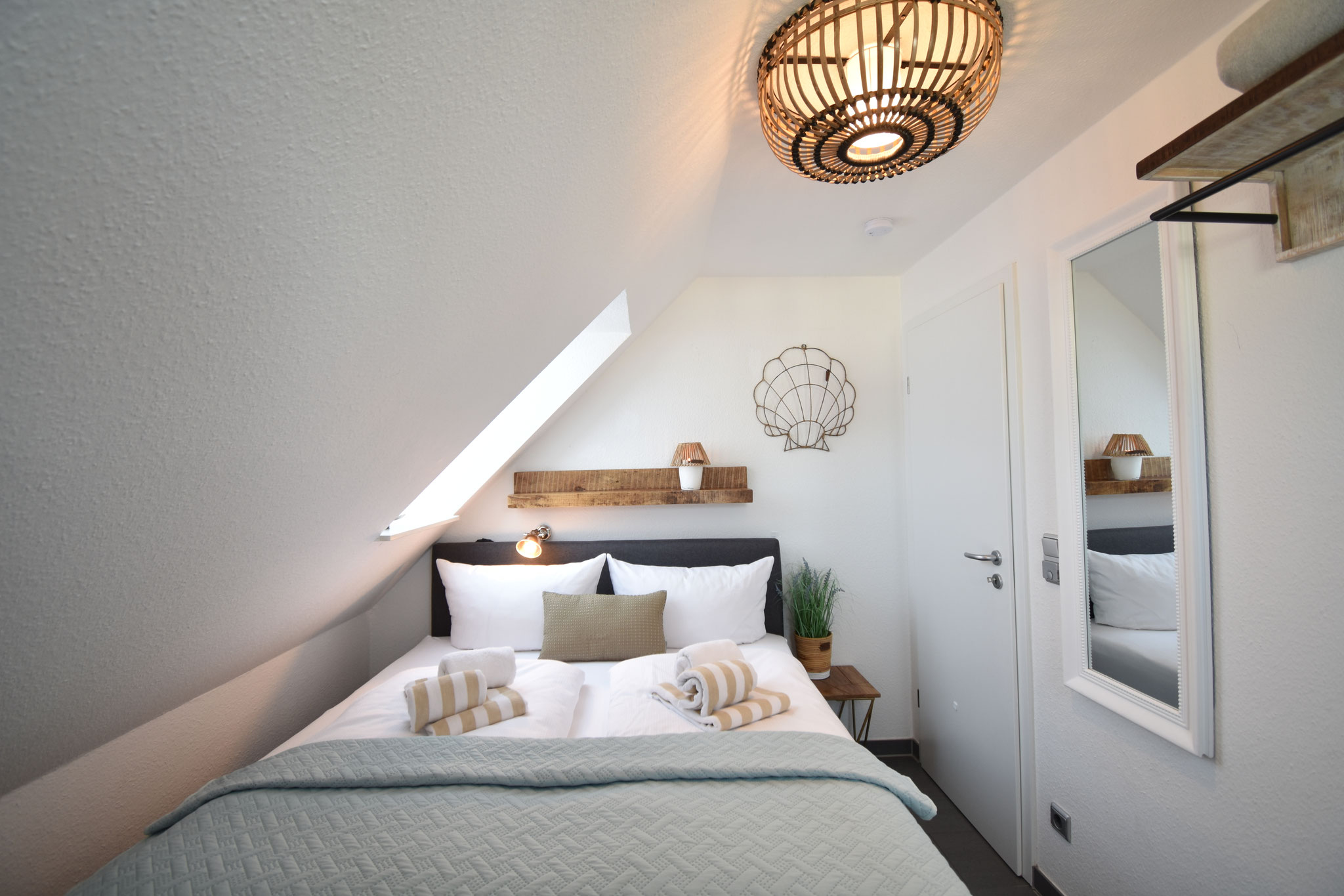 Schlafzimmer 2