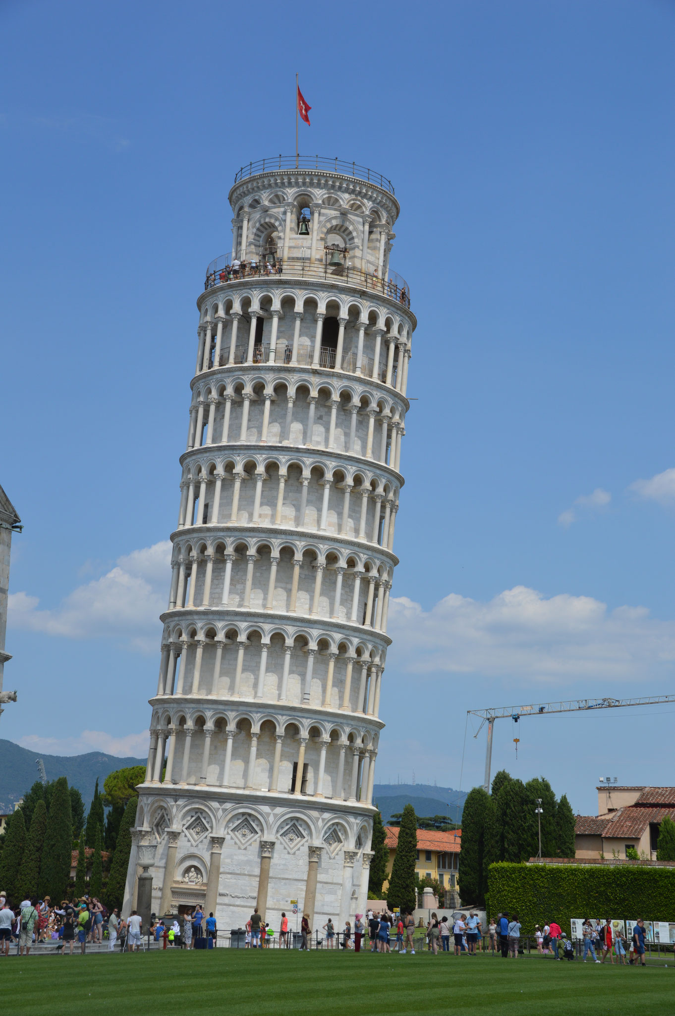 Der Turm ist schief