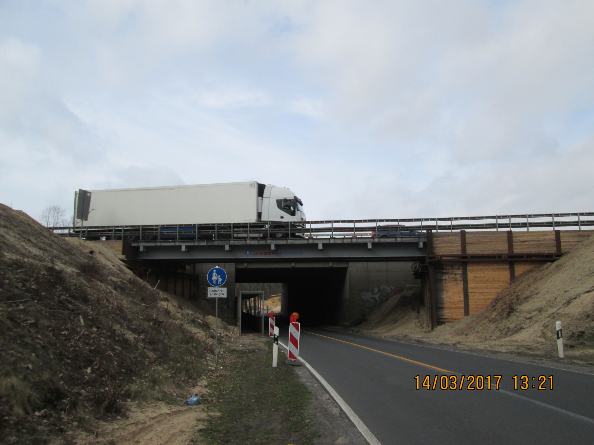 Autobahnunterführung vor Ferch