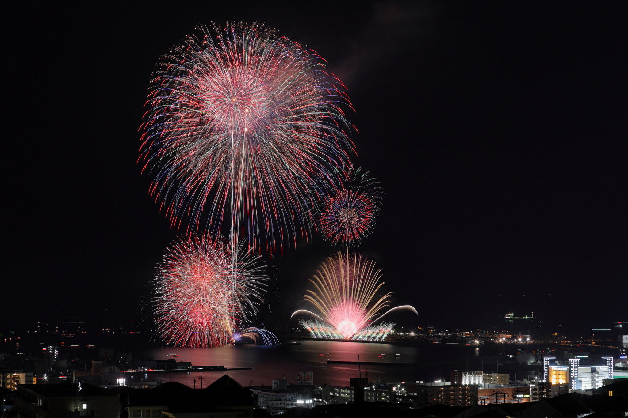 桜島と芸術花火2022  その3 (4月30日 鹿児島市)