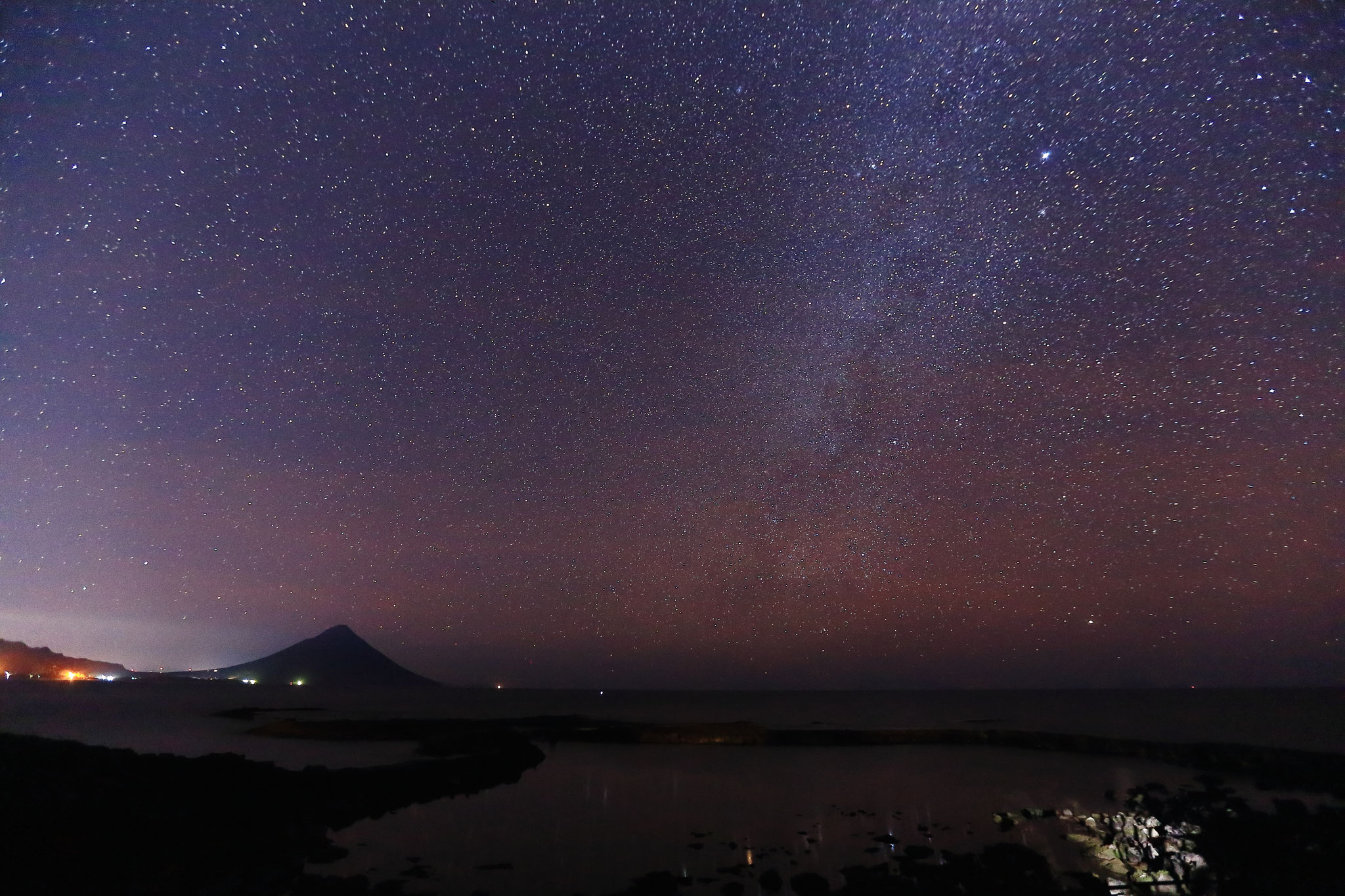 番所鼻自然公園から見る冬の星空(1/4 南九州市頴娃町)