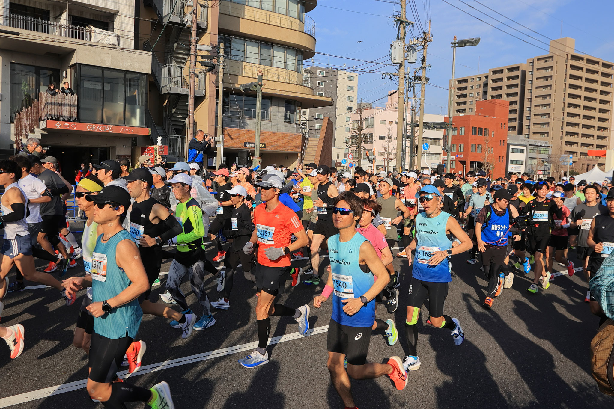 鹿児島マラソンがスタートした。(3月1日 鹿児島市)