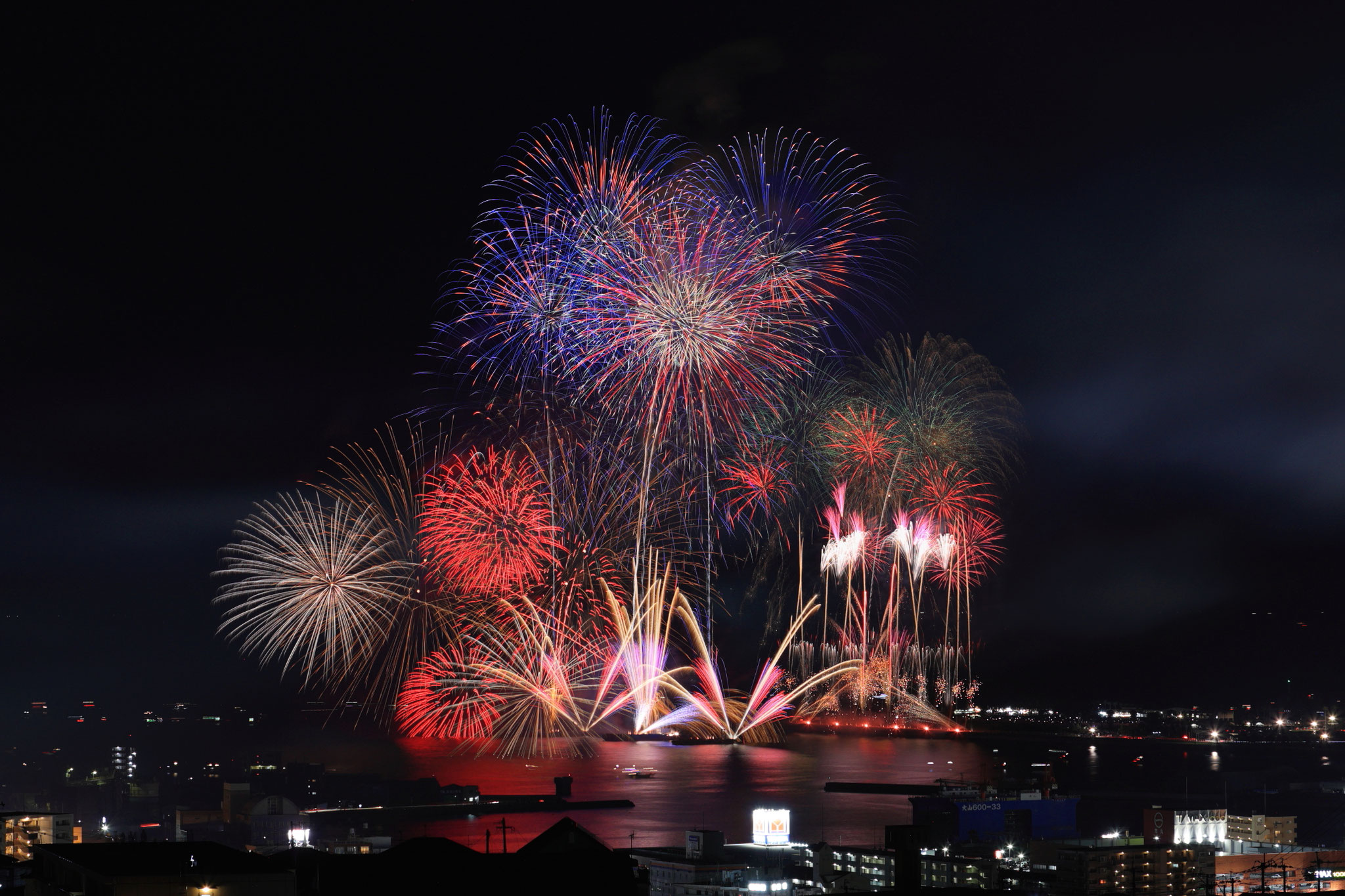 桜島と芸術花火2024②(4月13日 鹿児島市)